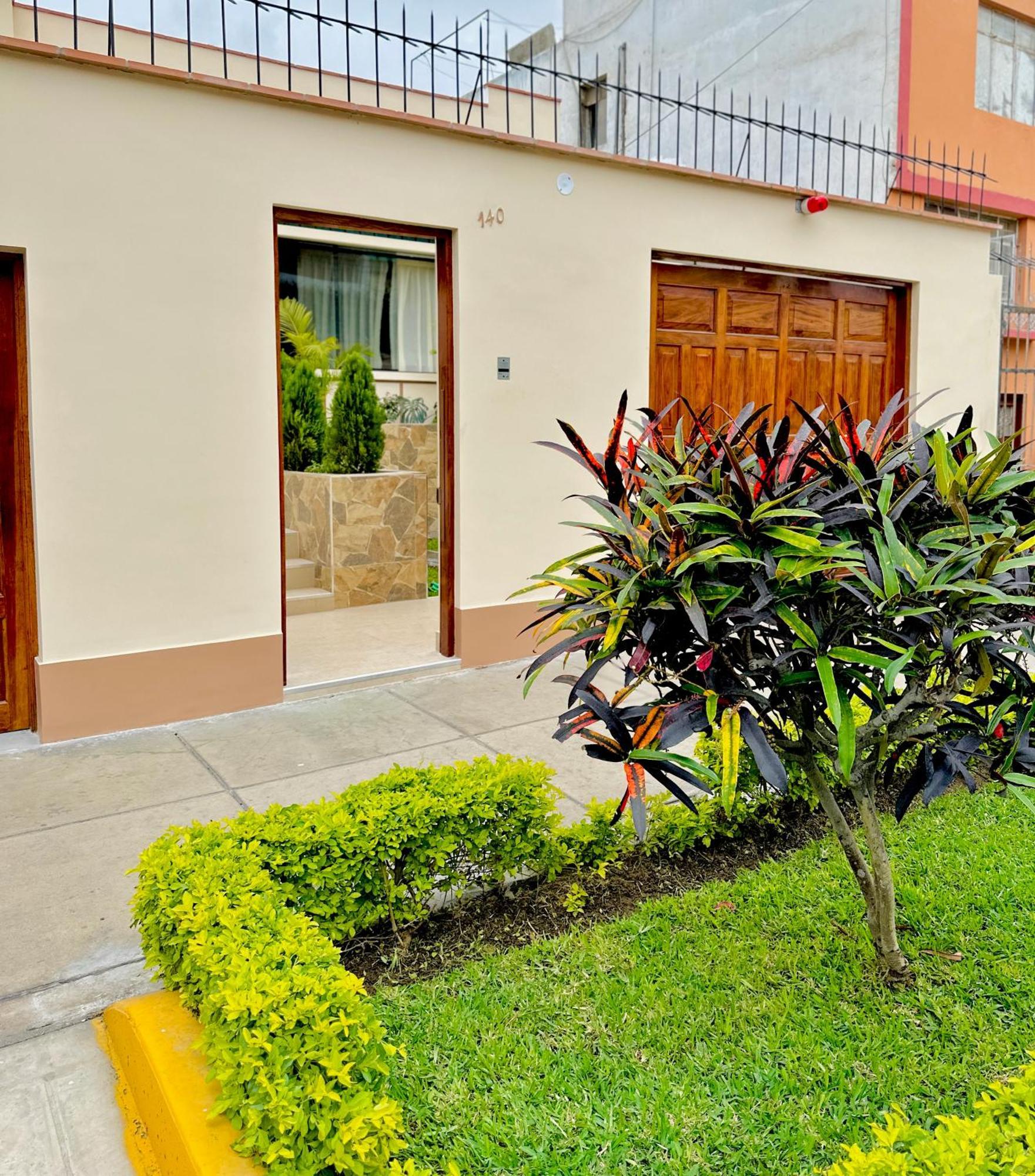 Privatunterkunft Casa Jesus Maria - Zona Residencial